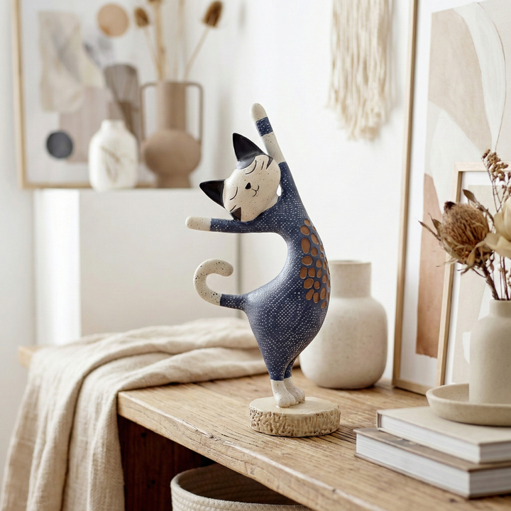 Artistic cat figurine in vibrant design Kalsten