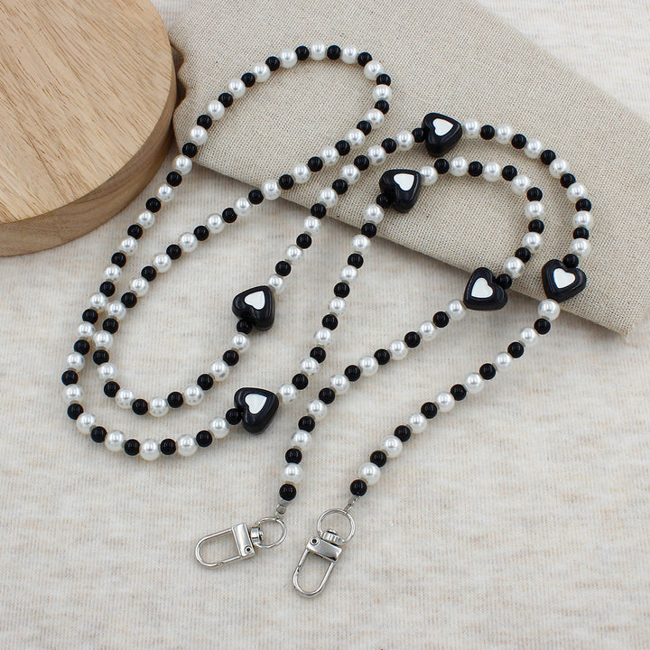 Heart-Embellished Beaded Eyewear Chain Kalsten