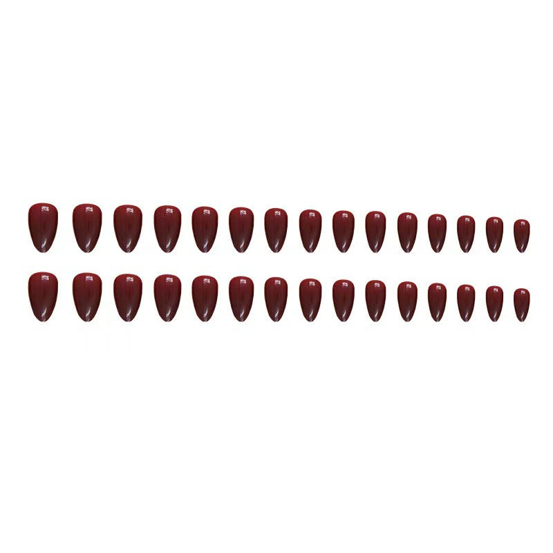 Artificial nail set with elegant pointed shapes Kalsten