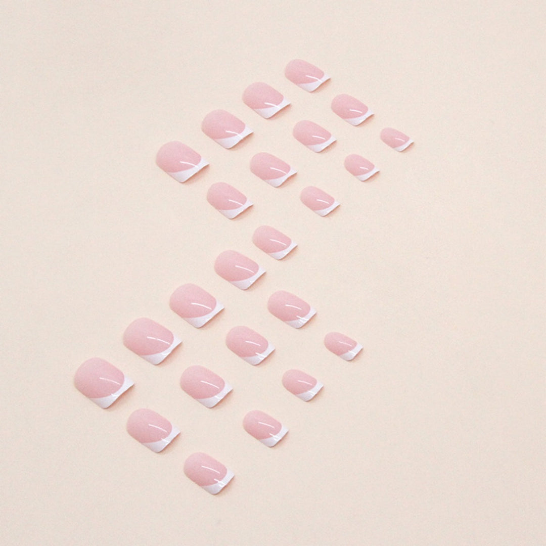 Elegant French Tip Nail Art Kalsten
