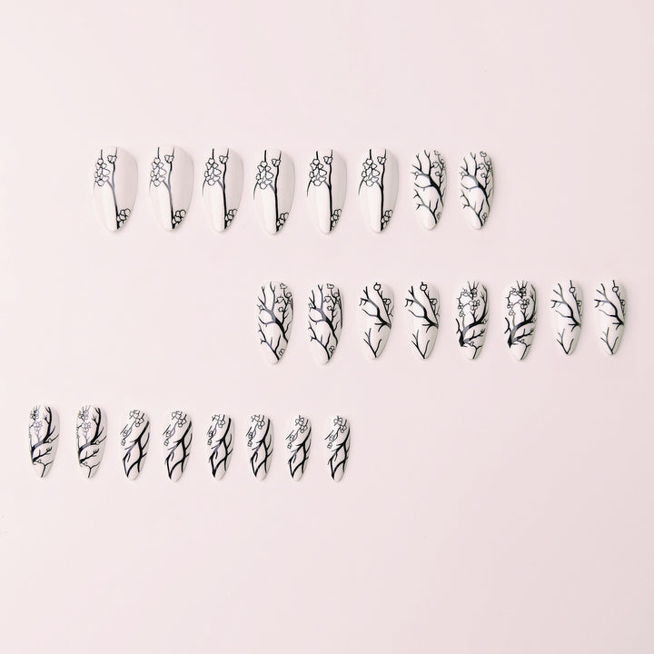 Artificial nails with elegant floral design Kalsten