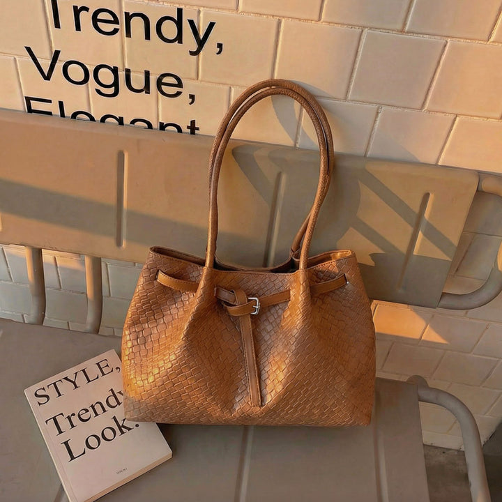 WoTextured Leather Tote Bag Kalsten
