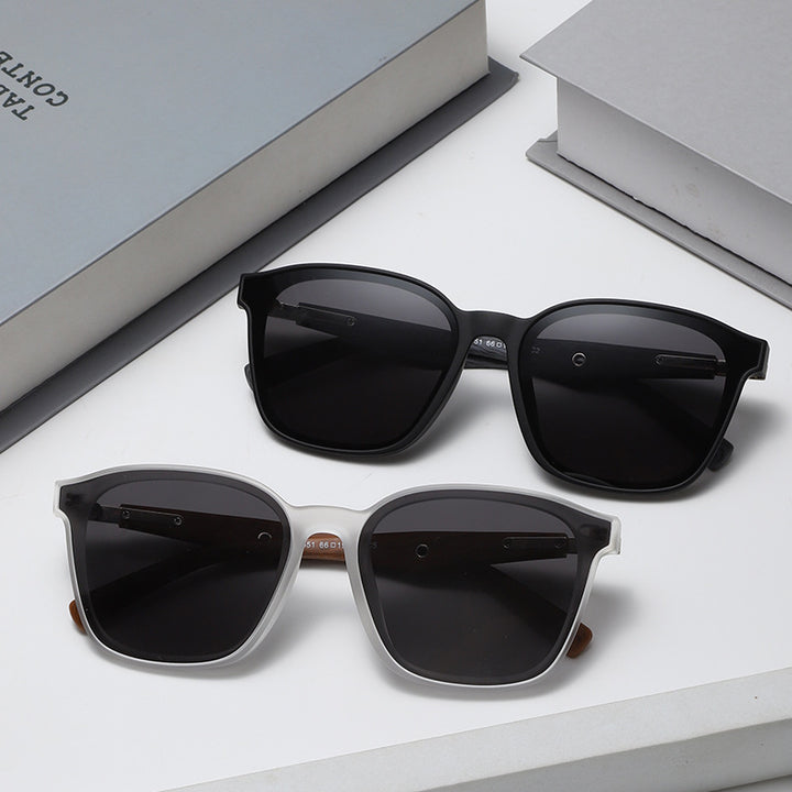 Women stylish oversized sunglasses with wooden accents Kalsten