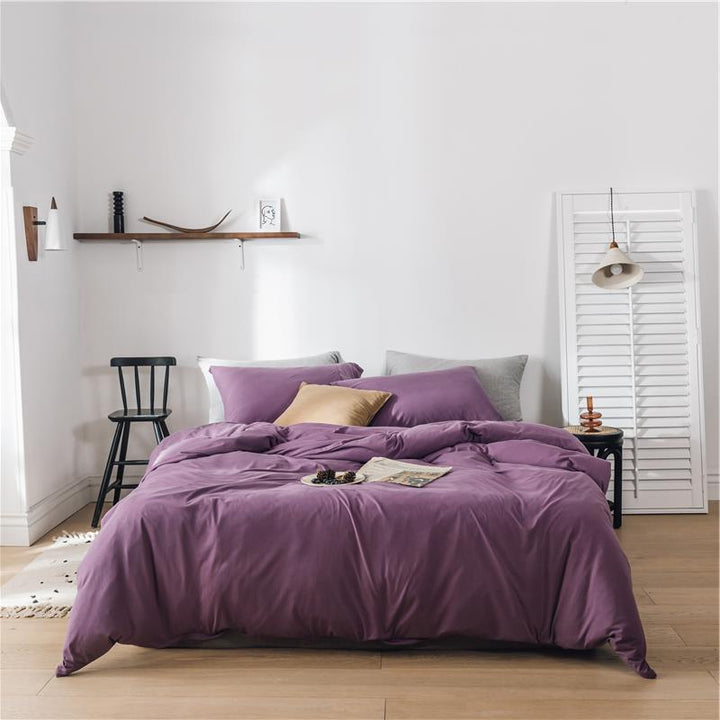 Bedding set made of breathable cotton percale with temperature-regulating processing