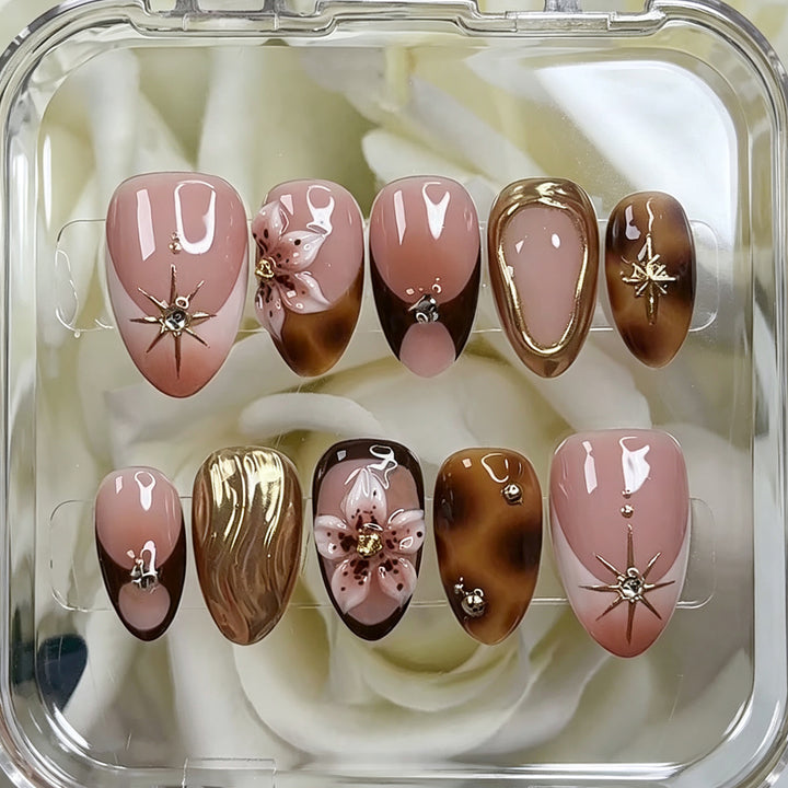 Artistic Manual Nail Art Kit