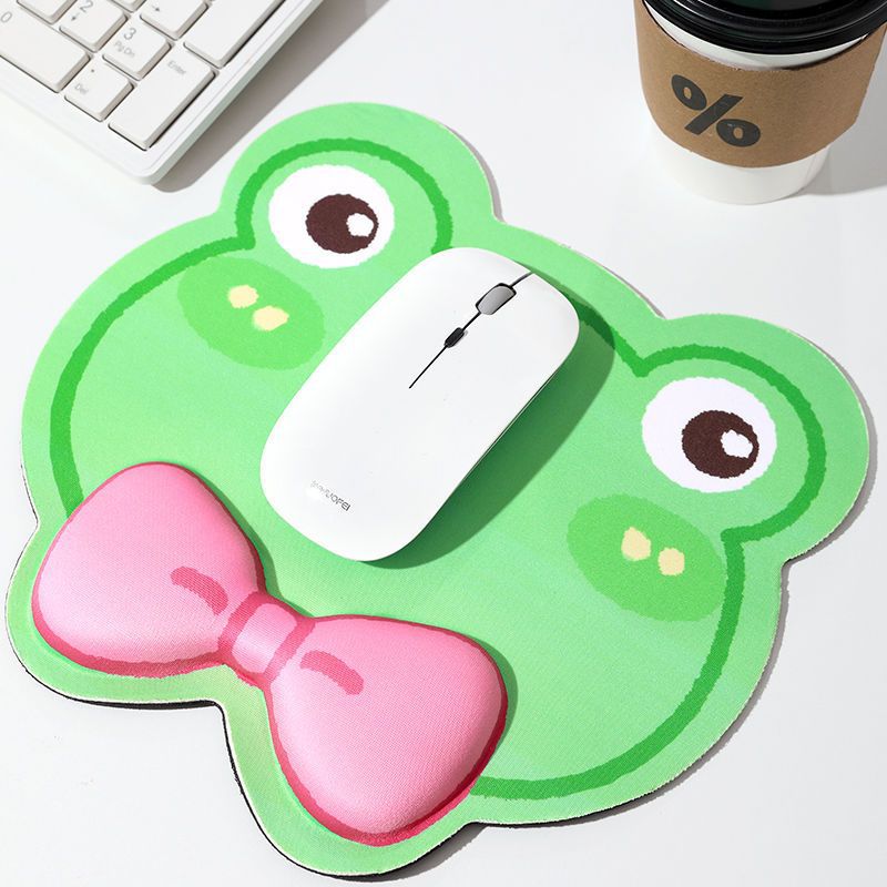 Fun-Themed Frog Design Mouse Pad Set