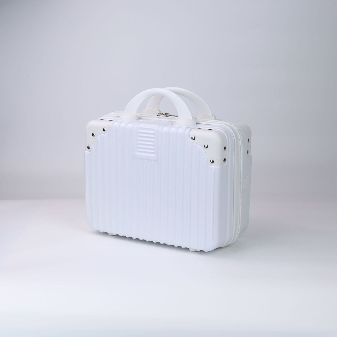 Hard-shell carry-on suitcase with secure lock and innovative design Kalsten