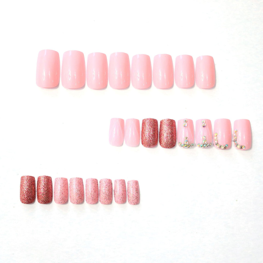 Decorative Glittery Nail Art Kalsten