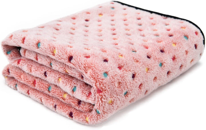 Women's Cozy Plush Blanket with Polka Dot Pattern Kalsten