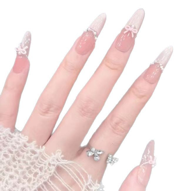 Elegant Nail Art Kalsten