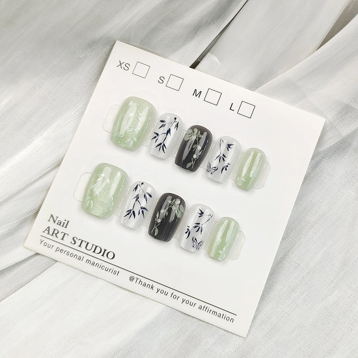 Artificial nails with Elegant Ombre Design Kalsten