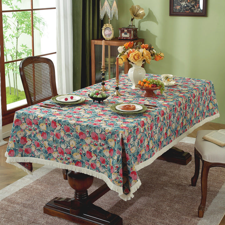 Elegant Patterned Tablecloth