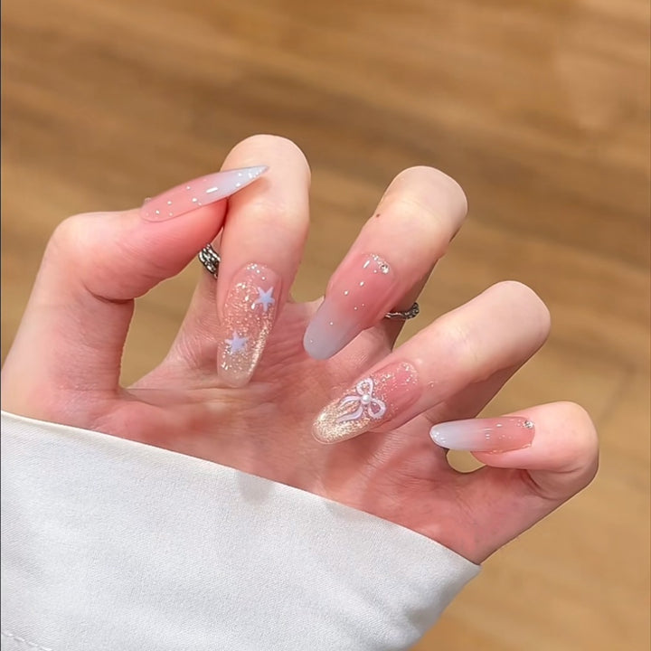 Artistic Press-On Nail Set with Star Design Kalsten