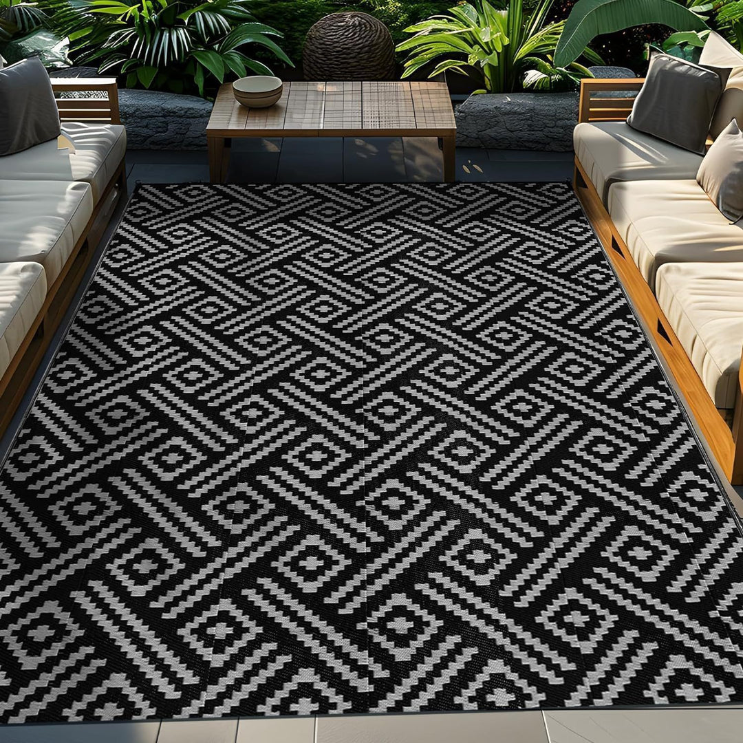 Geometric Pattern Outdoor Patio Rug