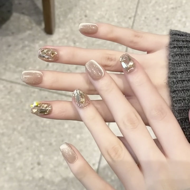 Premium Decorative Press-On Nails Kalsten