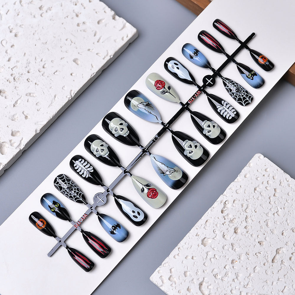 Halloween-Themed Decorative Press-On Nail Set Kalsten