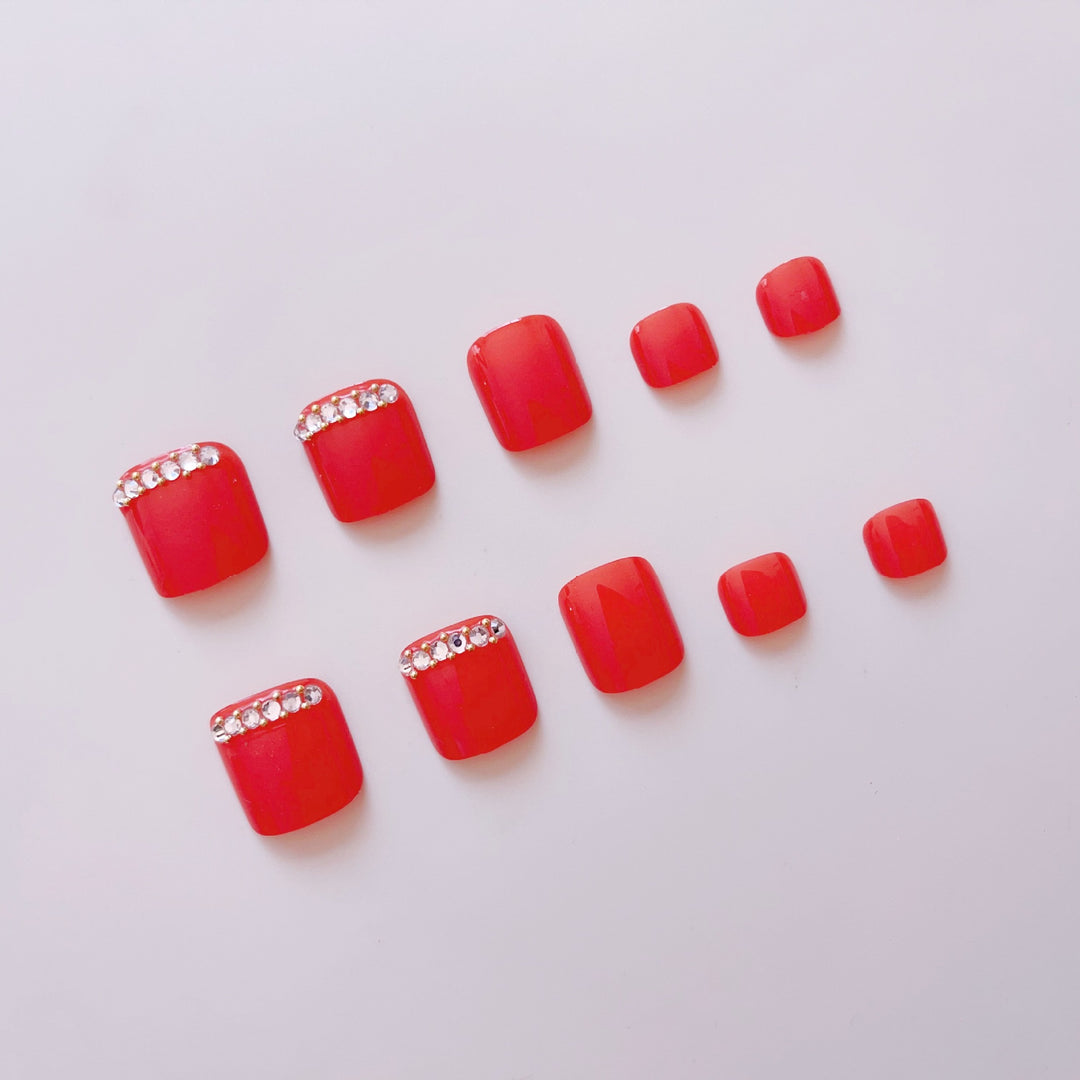 Nail art set with glittering accents and exquisite design Kalsten