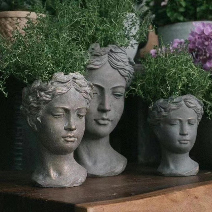 Artful Plant Sculptures Kalsten