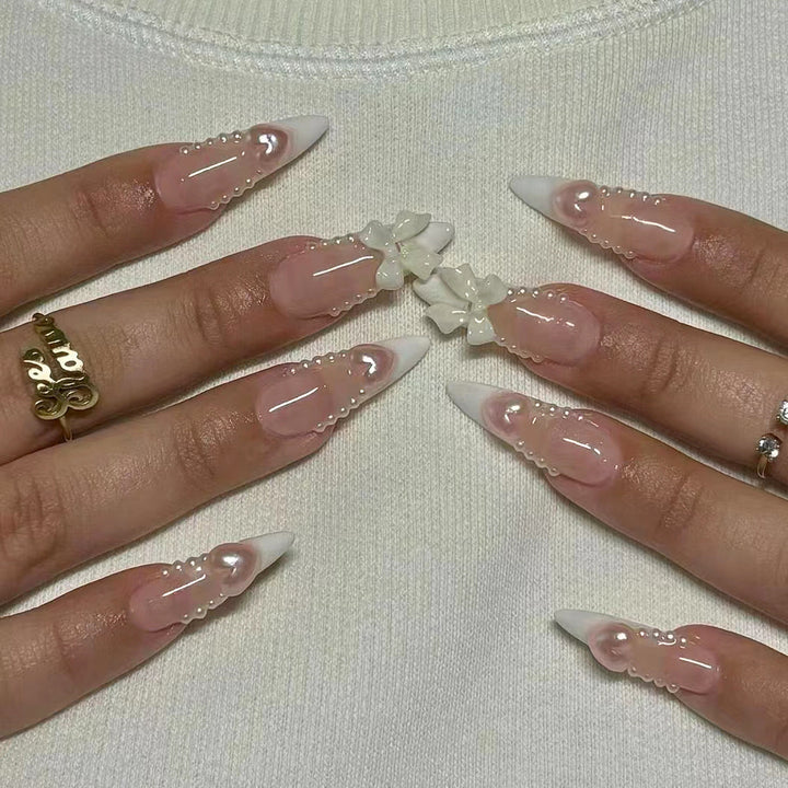 Artistic Fingernails with 3D Decoration Kalsten