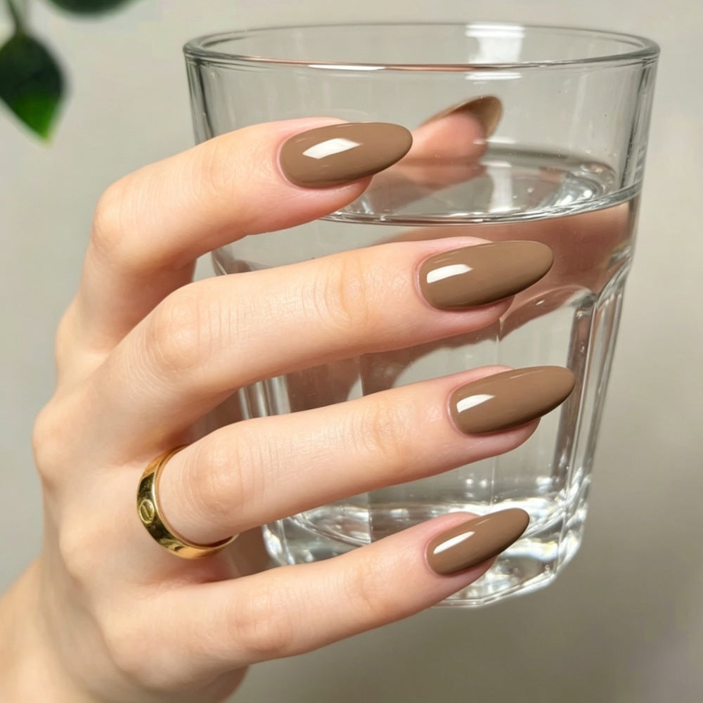Stylish Press-On Nail Set with Shimmering Finish Kalsten