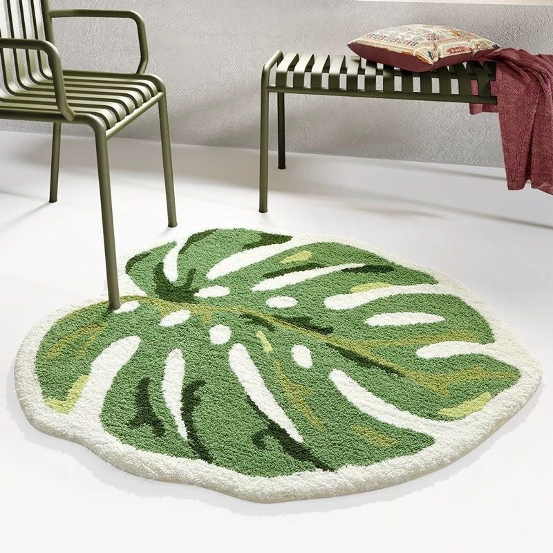 Leaf-Shaped Plush Bath Mat  1789754064