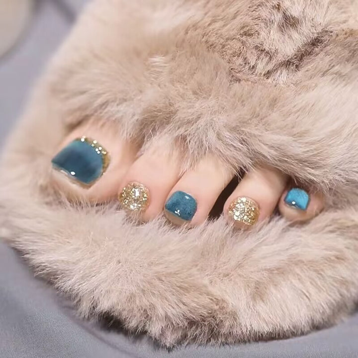 Heart-Embellished Press-On Toe Nails Kalsten