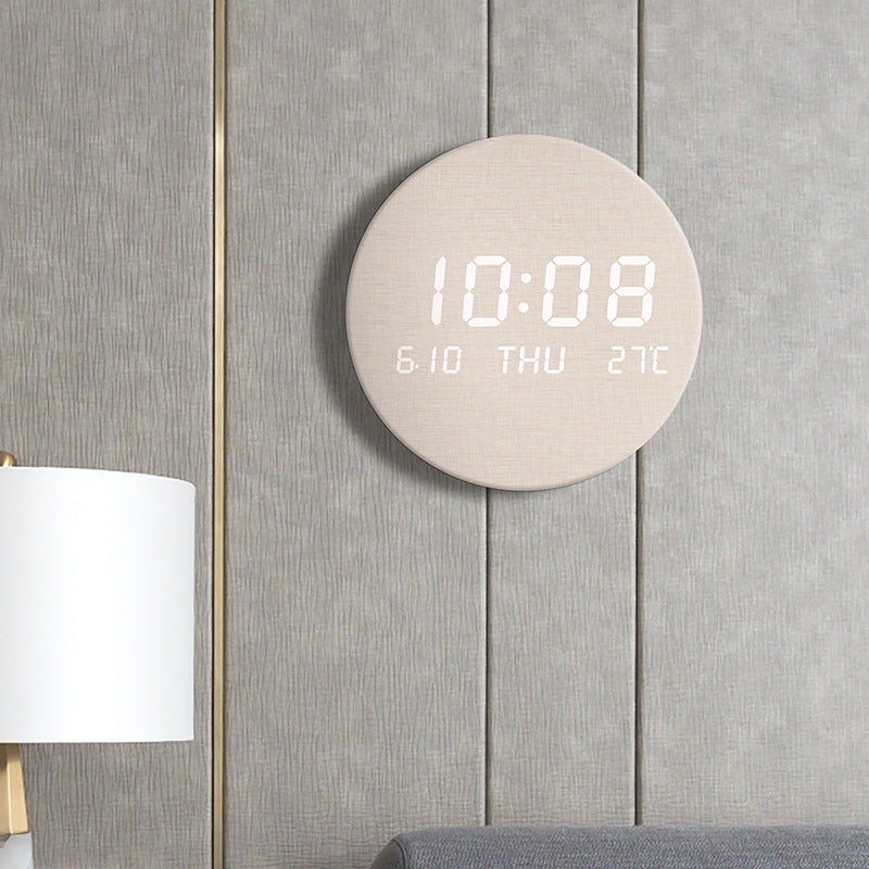 Elegant table clock in modern wood design Kalsten
