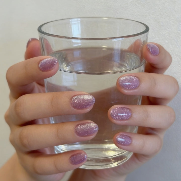 Sparkling Glossy Press-On Nail Set Kalsten