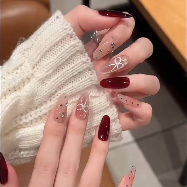 Artistic Floral-Embellished Press-On Nail Art Kalsten