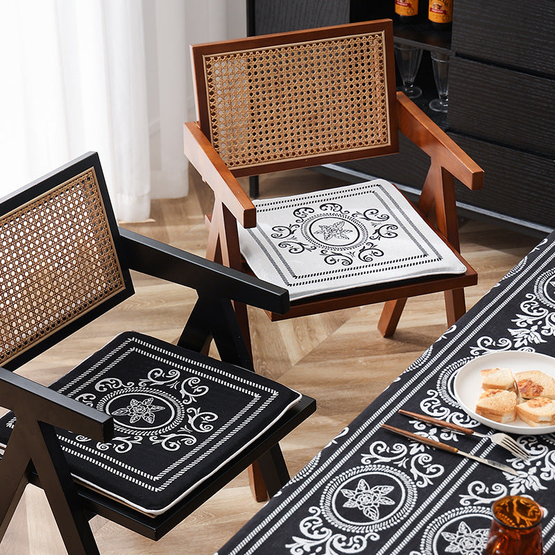 Double-sided seat cushion with ties and decorative jacquard pattern Kalsten