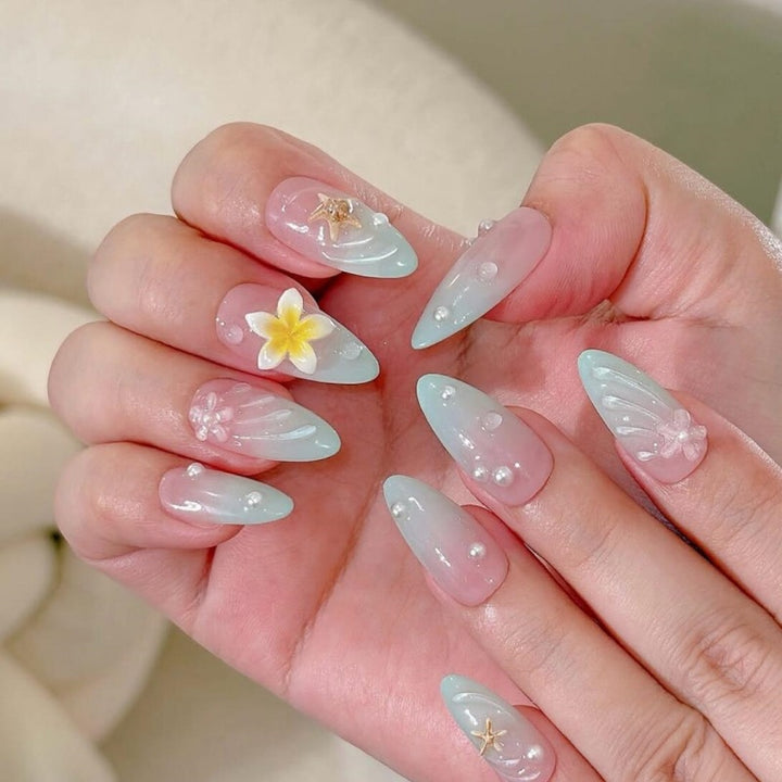 Floral-Accent Press-On Nail Art Kit Kalsten