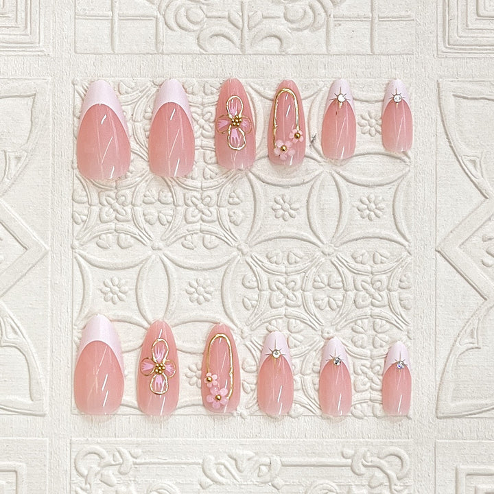 Elegant Press-On Nail Art Set with Floral Accents Kalsten