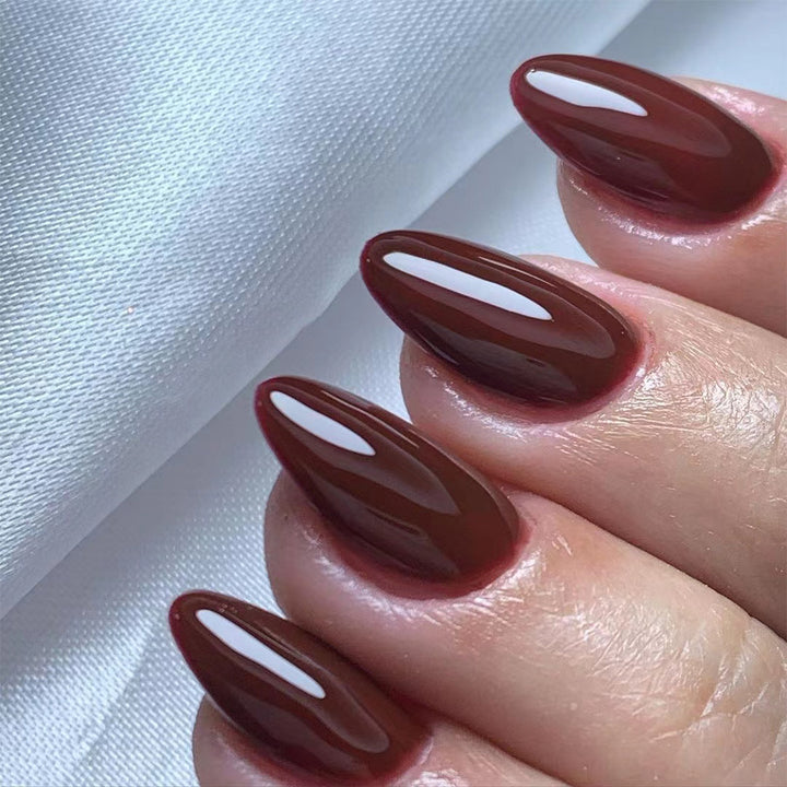 Elegant Nail Art with Gloss Finish Kalsten