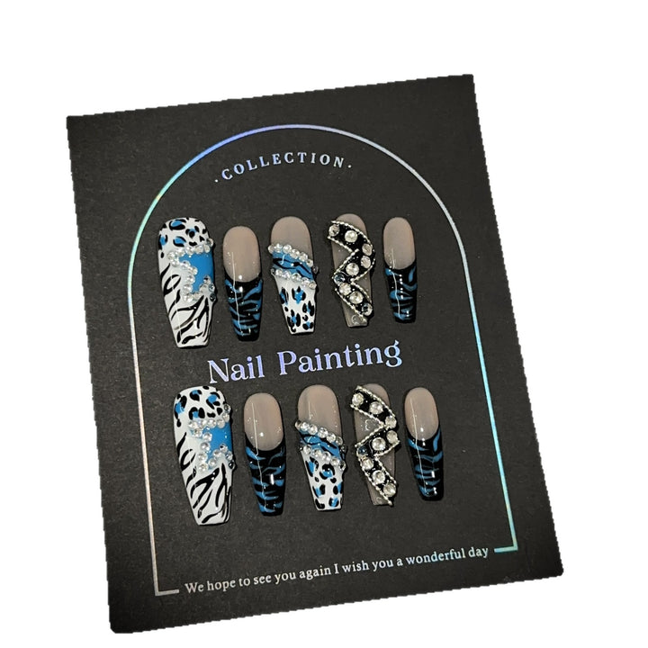 Elegant Press-On Nail Art Set