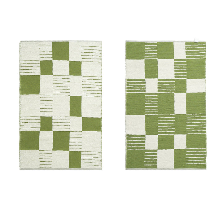 Modern runner rug with graphic checkerboard pattern and short pile structure Kalsten