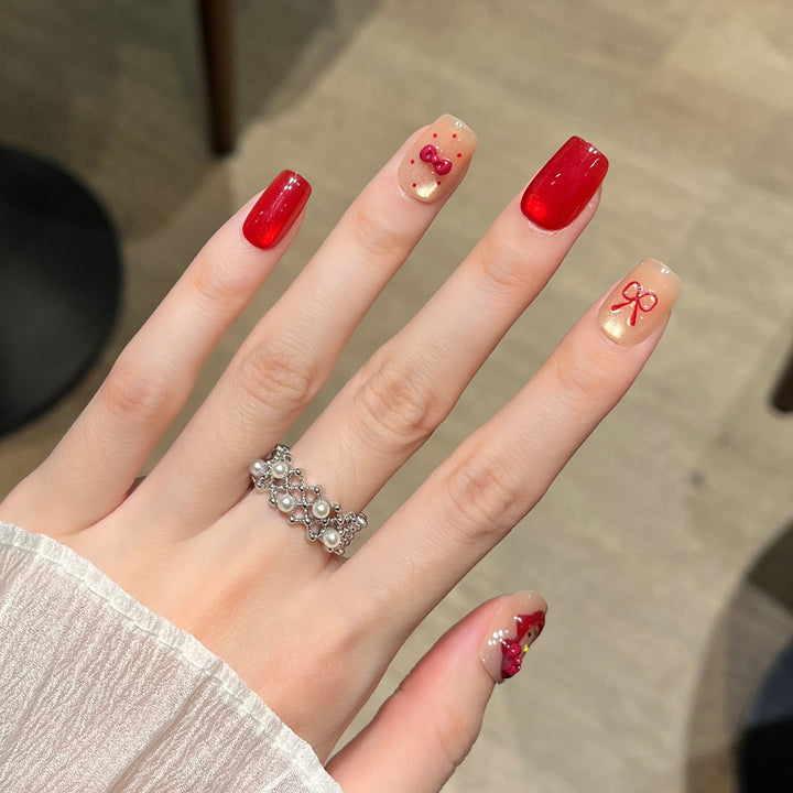 Playful Character-Themed Press-On Nail Art Kalsten