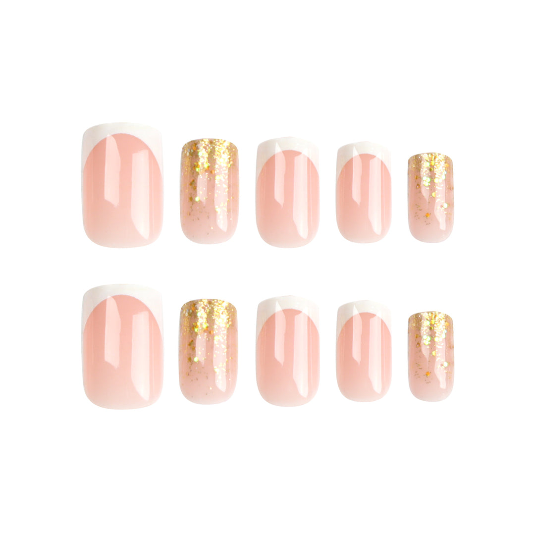 Glamorous nail extensions with sparkling accent Kalsten