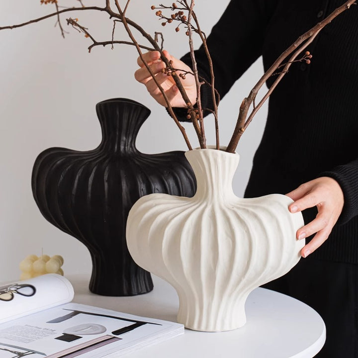 Stylish Ceramic Art Vase Kalsten