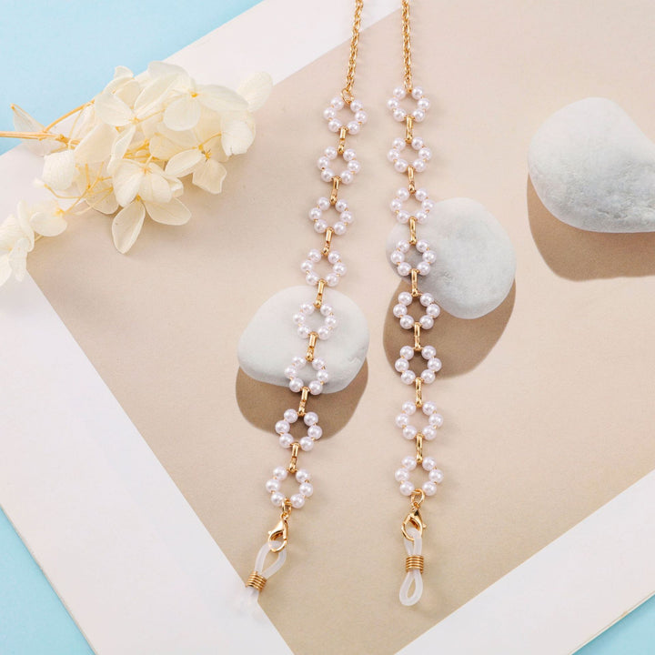 Elegant Beaded Eyewear Chain Kalsten