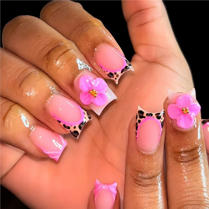 Floral Design Press-On Nail Set Kalsten
