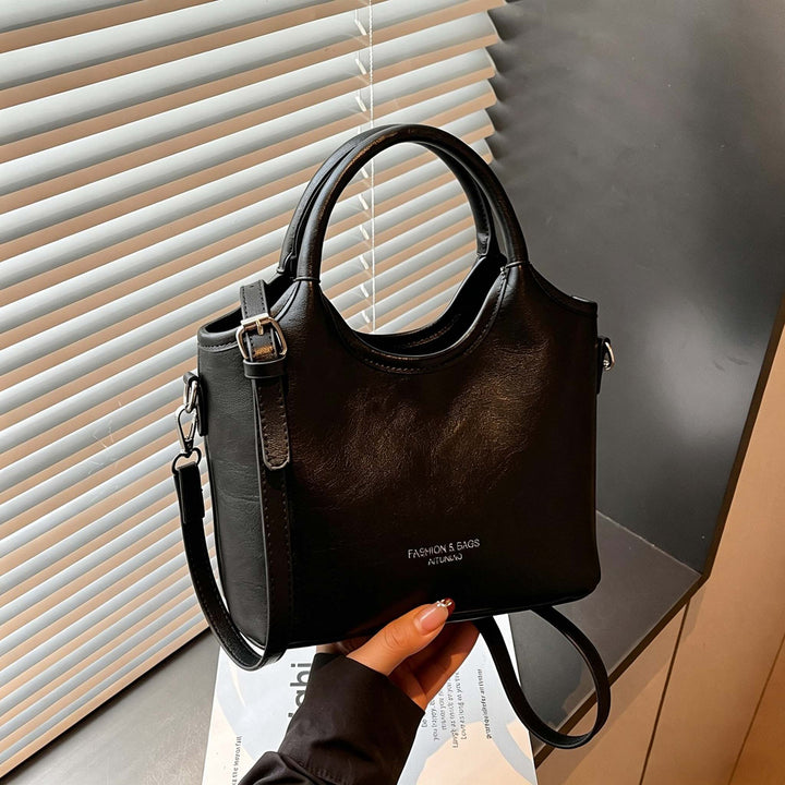 Sophisticated Designer Handbag Kalsten