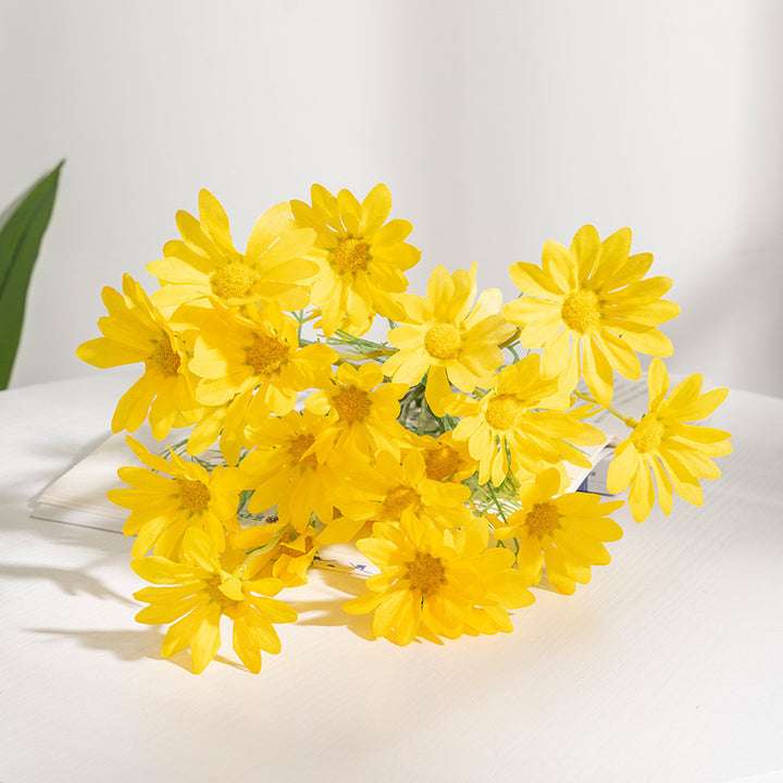 Lifelike Artificial Daisy Bouquet