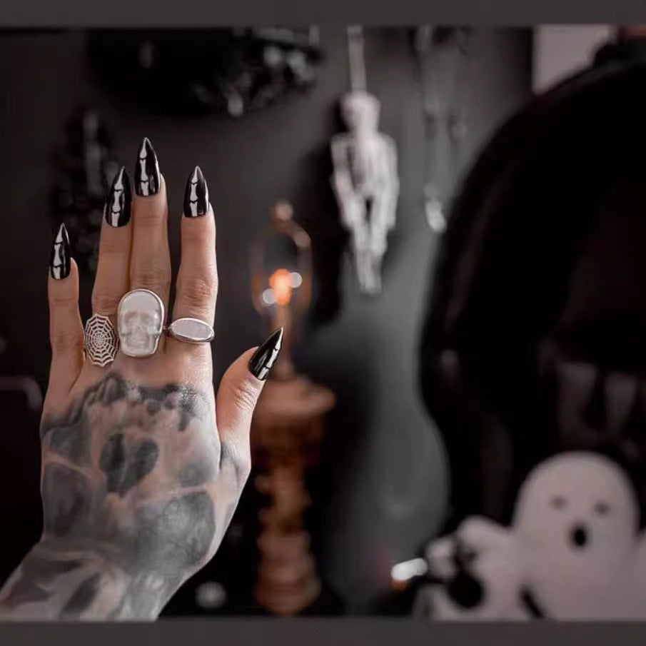 Gothic Skull-Design Stiletto Press-On Nails Kalsten