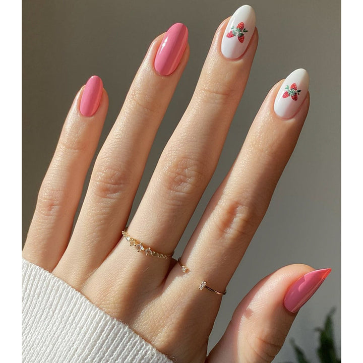 Strawberry-Themed Press-On Nail Art Set Kalsten