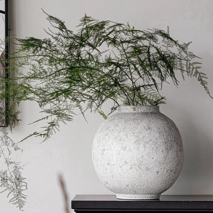 Artisanal Ceramic Vase Kalsten