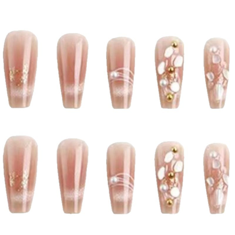 Artistic nails with glitter accents Kalsten