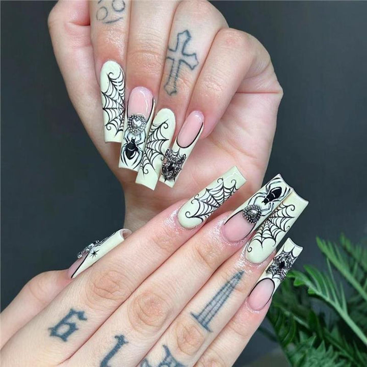 Halloween-Themed Press-On Nail Art Extensions Kalsten