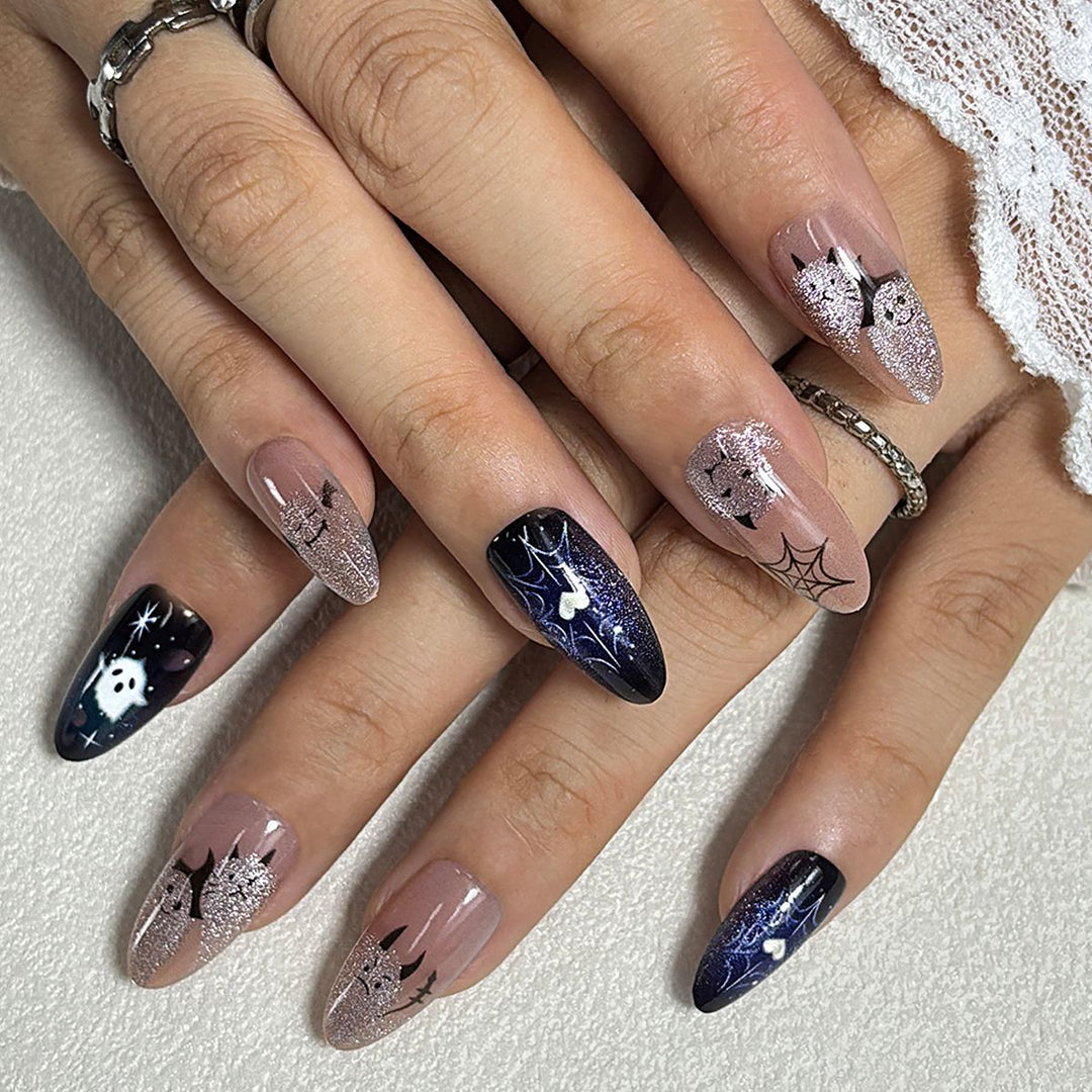 Decorative Press-On Nail Set with Artful Designs Kalsten