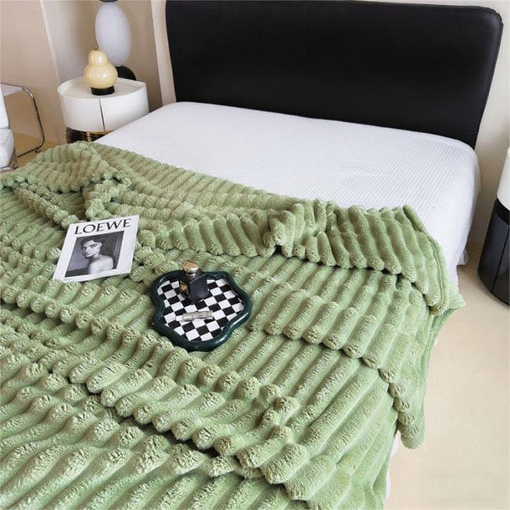 Women's Ultra-Soft Cuddly Blanket with Wave Structure Kalsten