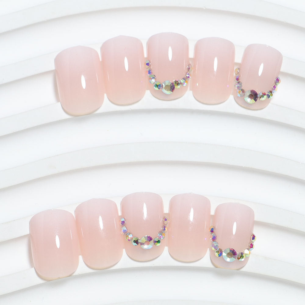 Elegantly Designed Press-On Nail Set Kalsten